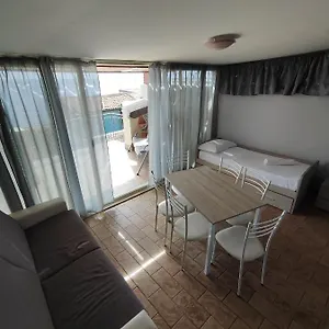 Appartamento Sicily Travel Apartment's 4, Giardini Naxos
